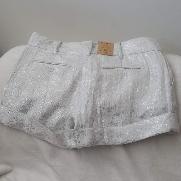 White Metallic shorts - Picture 2 of 6